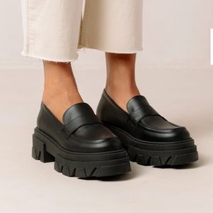 Alohas Trailblazer Chunky Lug Sole Loafer Black 41